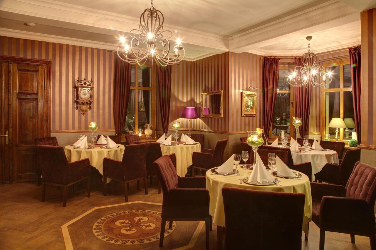 Hotel Retro Oborniki Śląskie